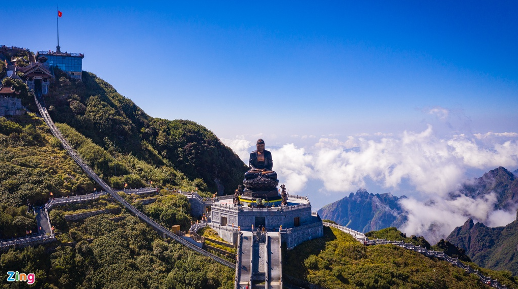 Mesmerizing river of cloud on Indochina's rooftop 1548 capture2
